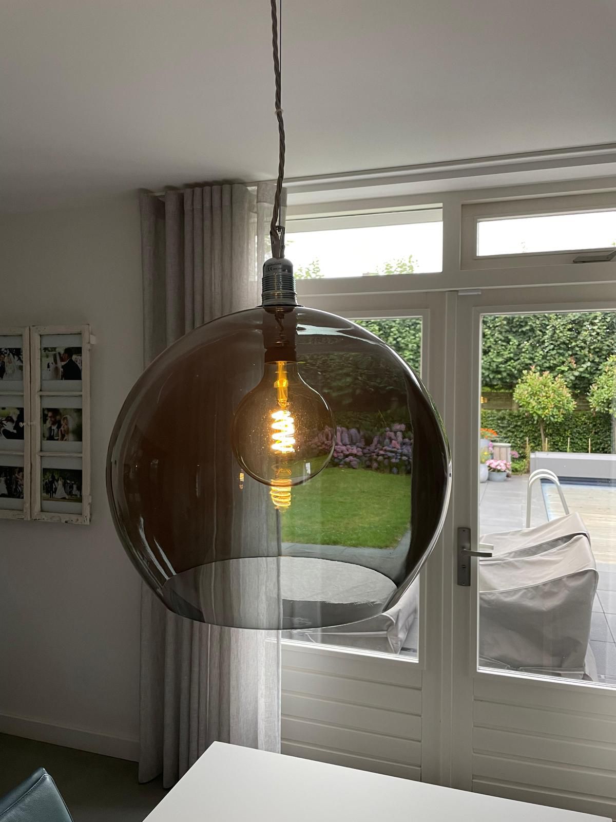 Designlamp waarin materiaal, vorm en licht samenkomen